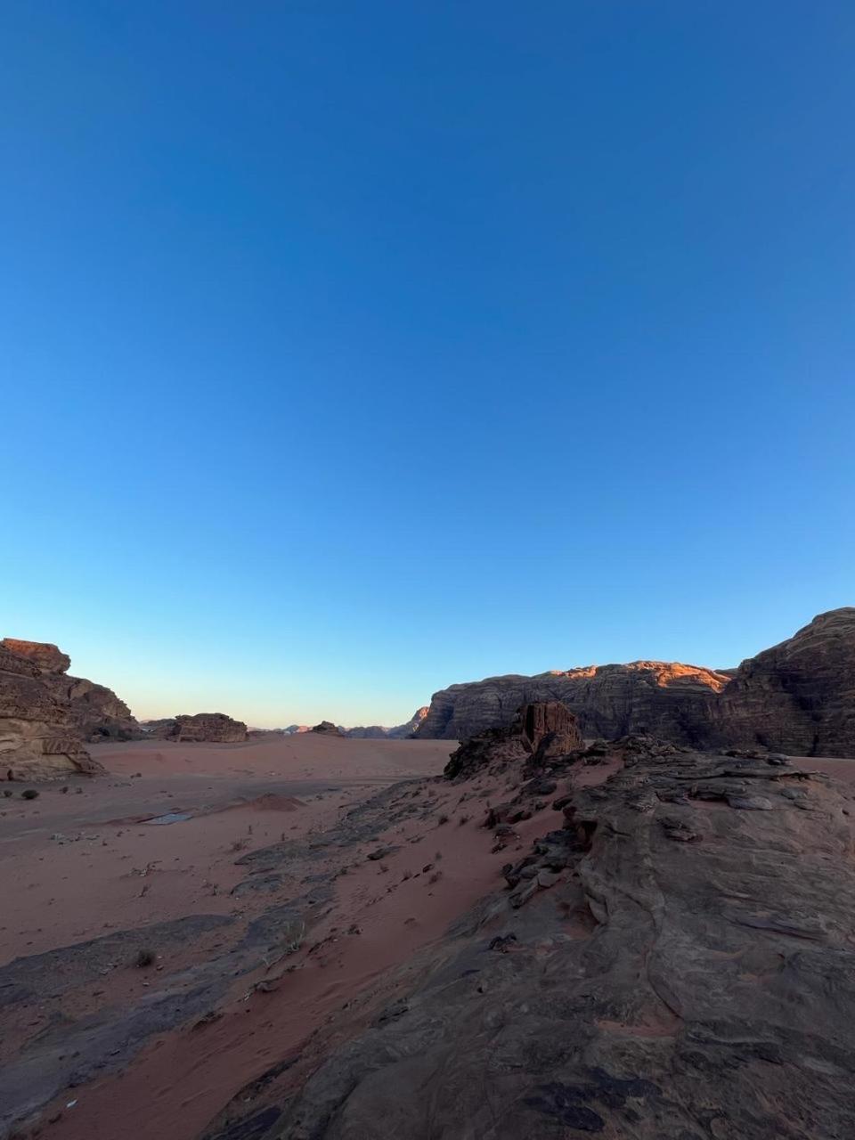 Mozoon Camp Hotel Wadi Rum Bagian luar foto